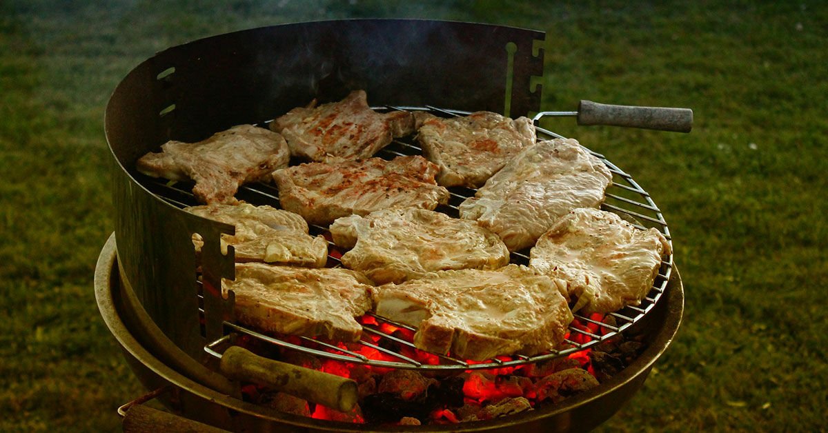 Mangal Kömürü: Lezzetli Anların Temeli